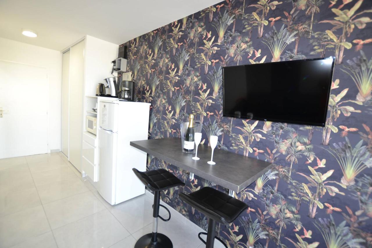 Studio Naturiste "Tropiques" Heliopolis Fg Agde Buitenkant foto